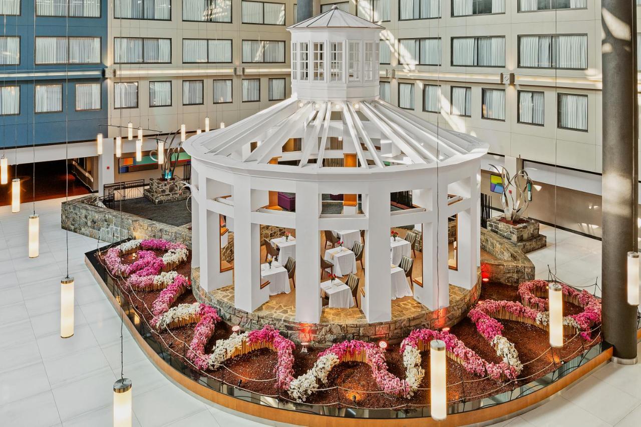 The Armon Stamford Hotel & Conference Center 外观 照片