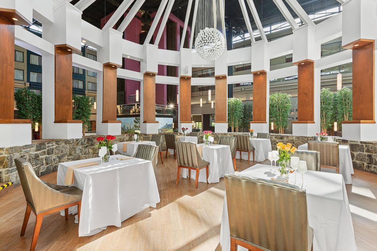 The Armon Stamford Hotel & Conference Center 外观 照片