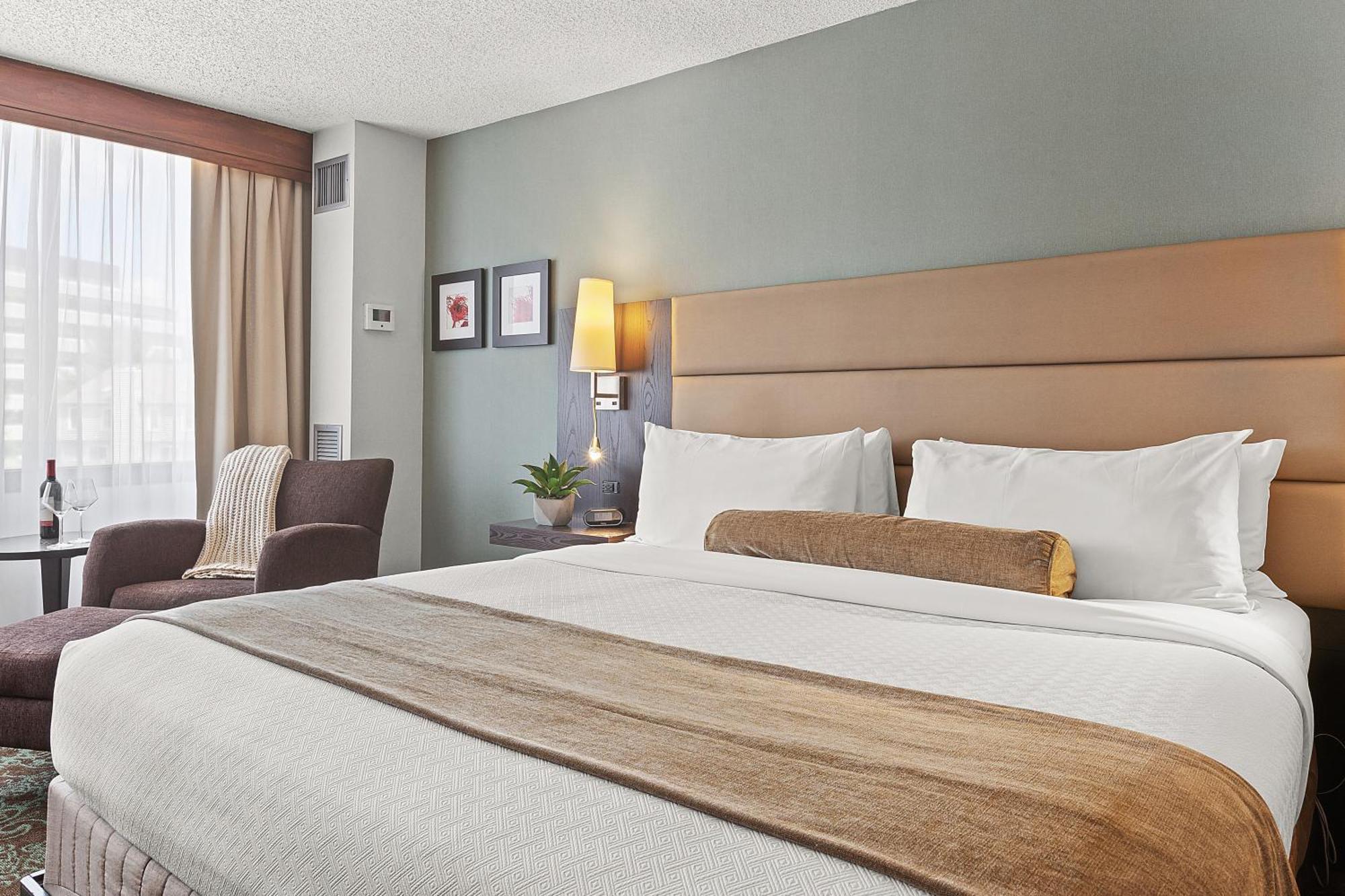 The Armon Stamford Hotel & Conference Center 外观 照片