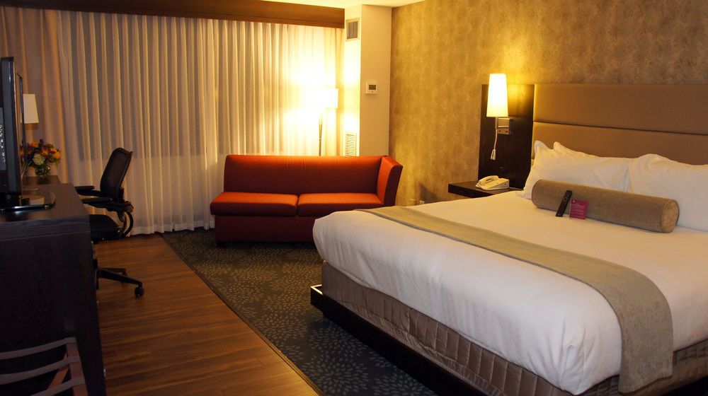 The Armon Stamford Hotel & Conference Center 外观 照片